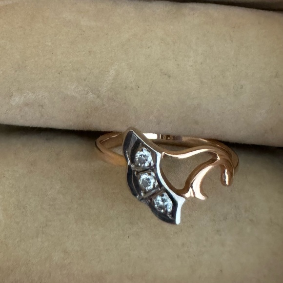 Stamped pink gold ring with diamonds - size 5 - Picture 3 of 10